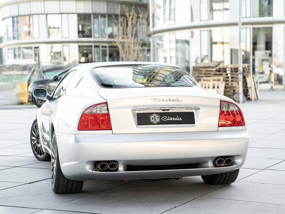 Bild 10/48 von Maserati 4200 (2004)