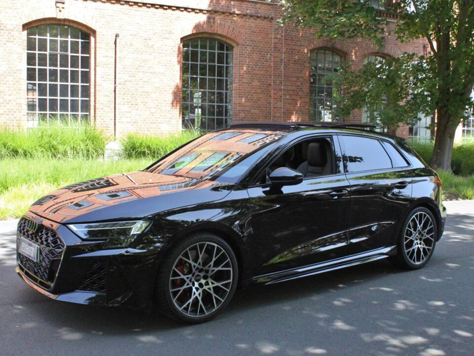 Bild 1/22 von Audi RS3 Sportback (2025)