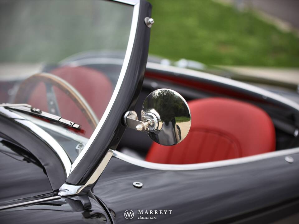 Image 16/47 of Austin-Healey 100/4M (BN2) (1955)