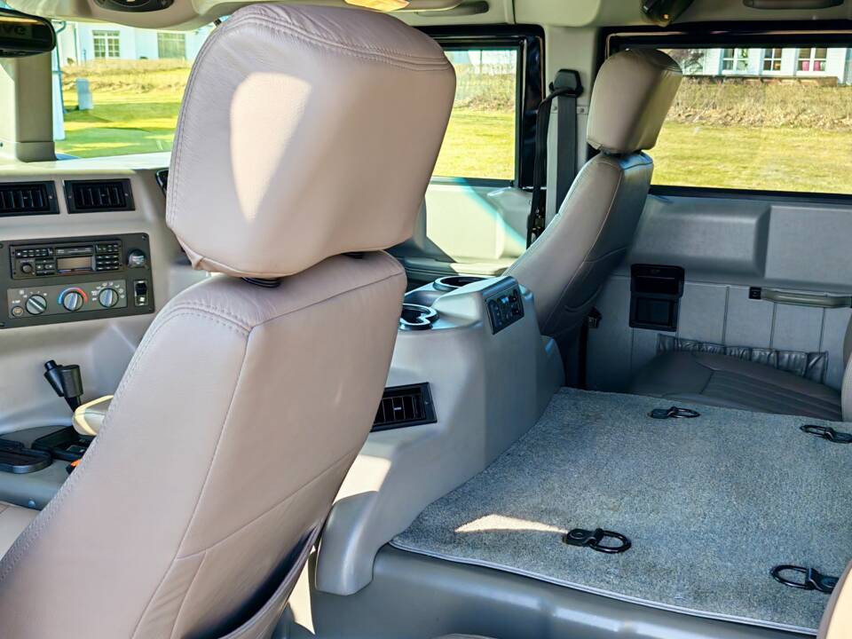 Bild 11/24 von Hummer H 1 (2000)