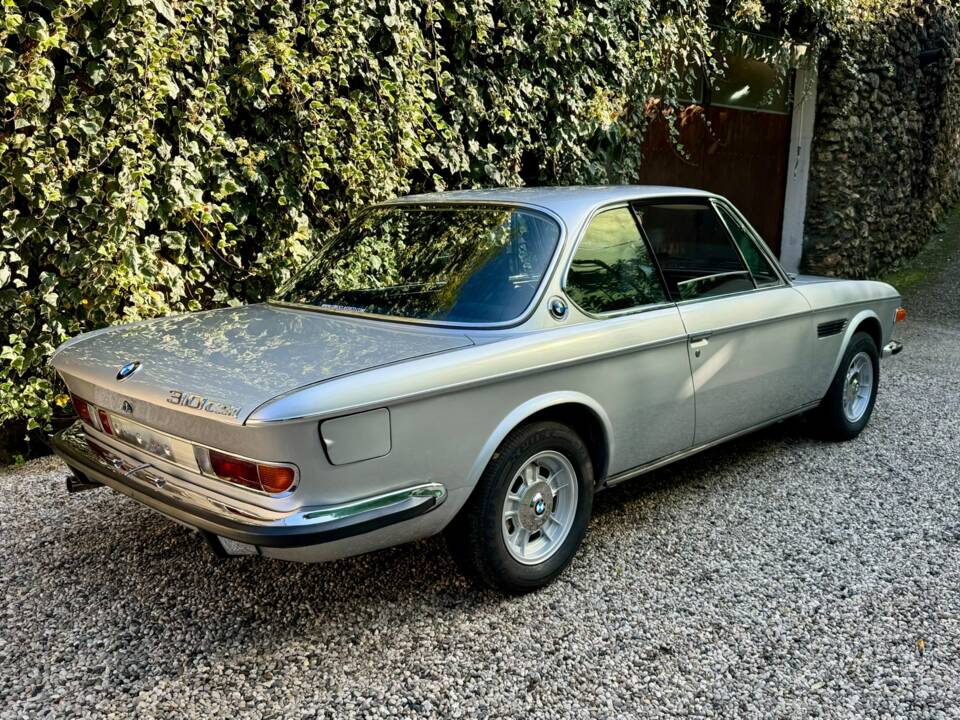 Imagen 3/28 de BMW 3.0 CSi (1975)