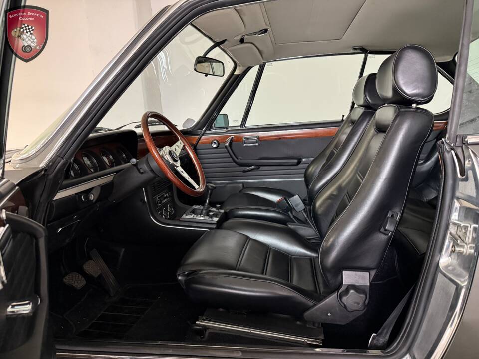 Image 24/63 de BMW 3.0 CSi (1972)