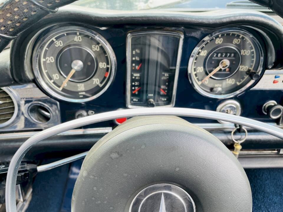 Imagen 23/38 de Mercedes-Benz 280 SL (1970)