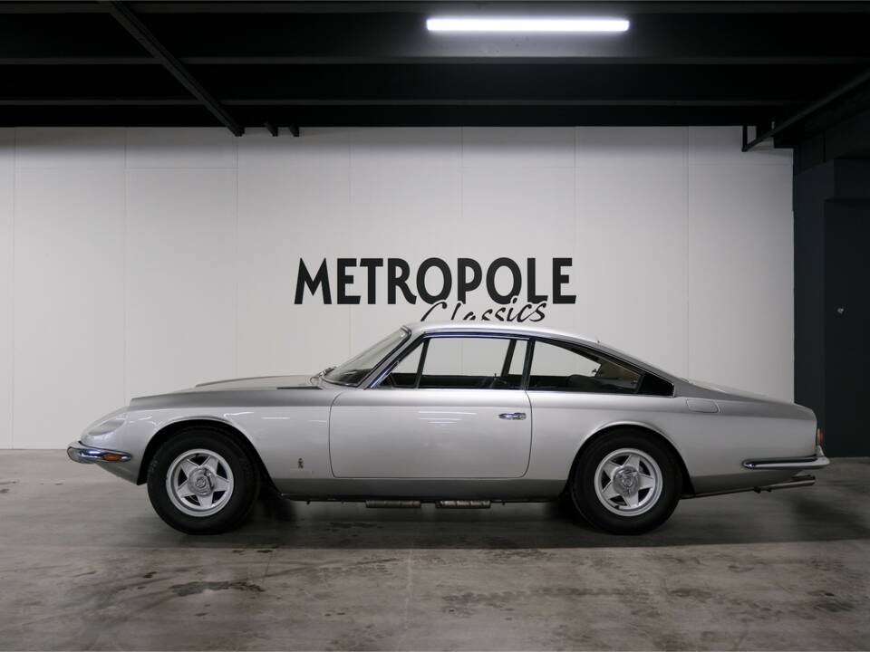 Imagen 5/26 de Ferrari 365 GT 2+2 (1970)