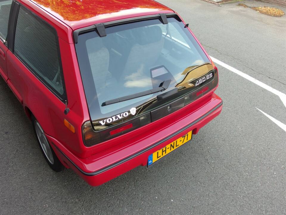 Image 21/93 de Volvo 480 ES (1995)
