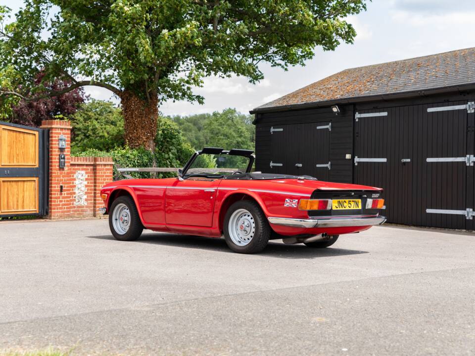 Immagine 47/50 di Triumph TR 6 (1975)