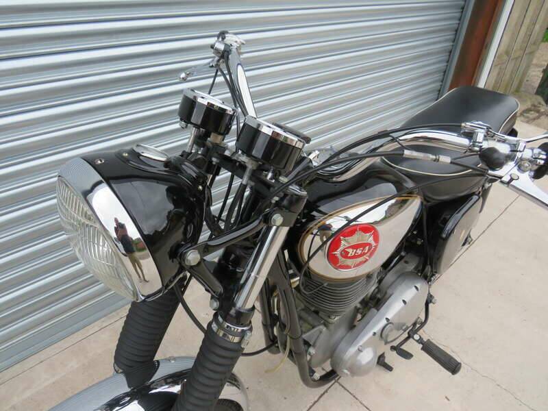 Image 8/45 of BSA DB 32 Gold Star (1959)