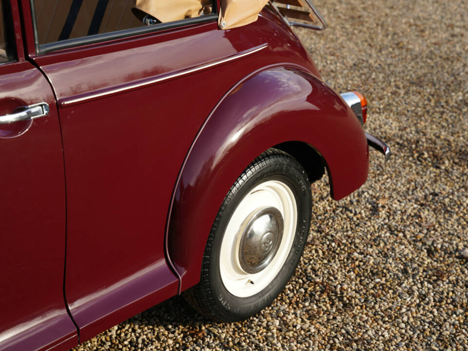 Image 19/50 de Morris Minor 1000 (1969)