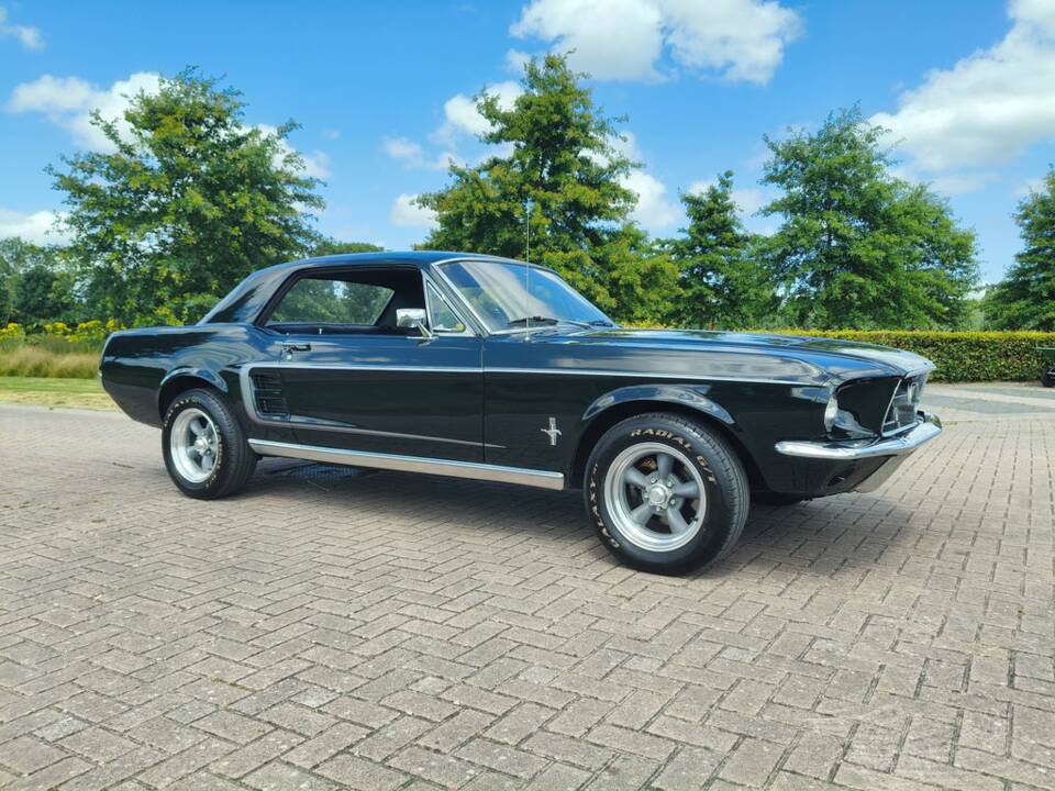 Image 5/8 of Ford Mustang 289 (1967)