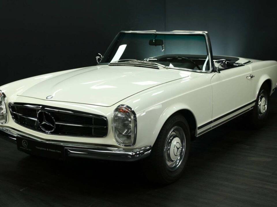 Bild 1/50 von Mercedes-Benz 230 SL (1967)