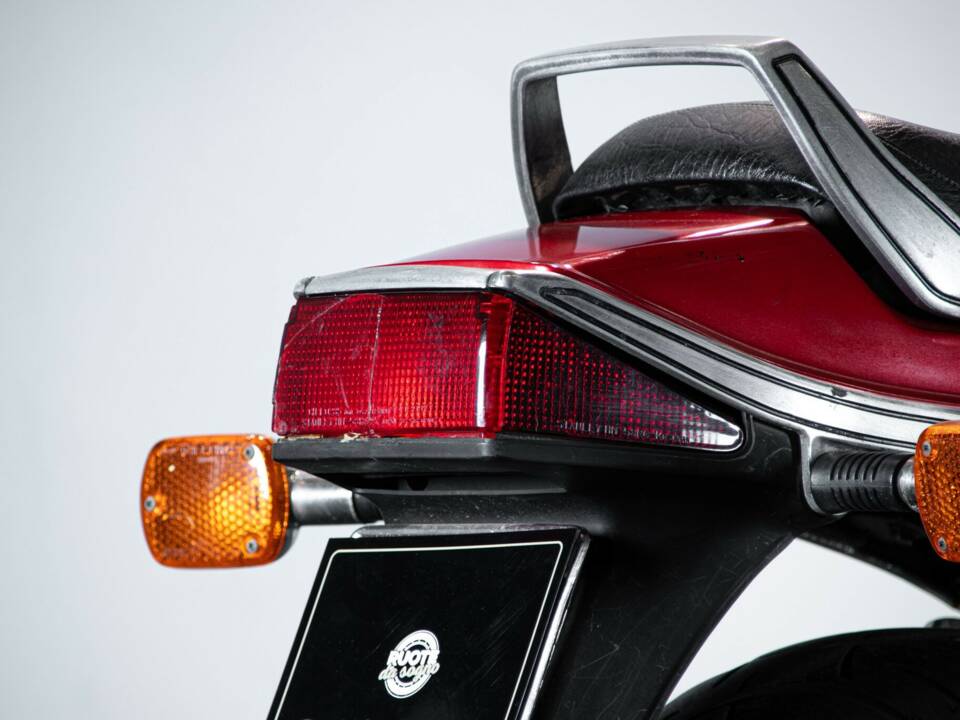 Bild 41/50 von Honda CB 650 SC Nighthawk (1988)