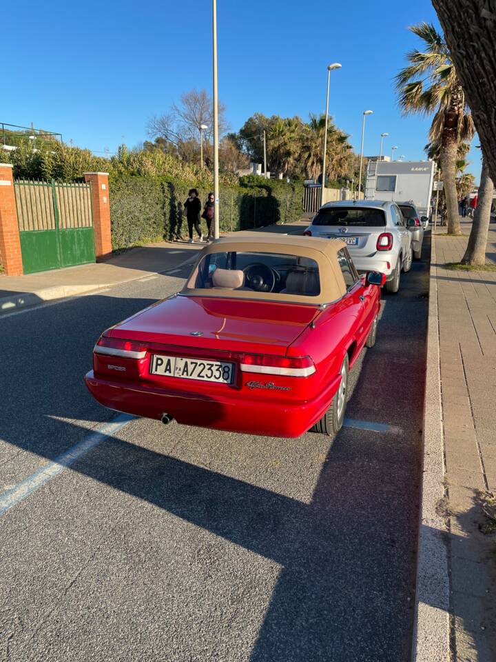 Image 5/21 of Alfa Romeo 1.6 Spider (1991)