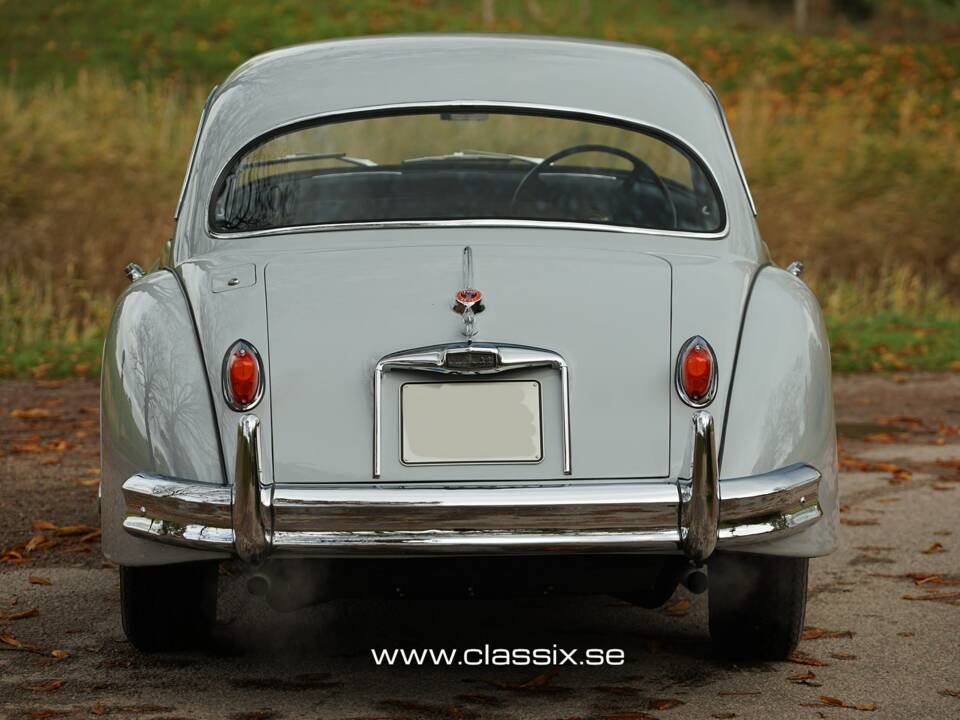 Image 21/31 of Jaguar XK 150 FHC (1958)