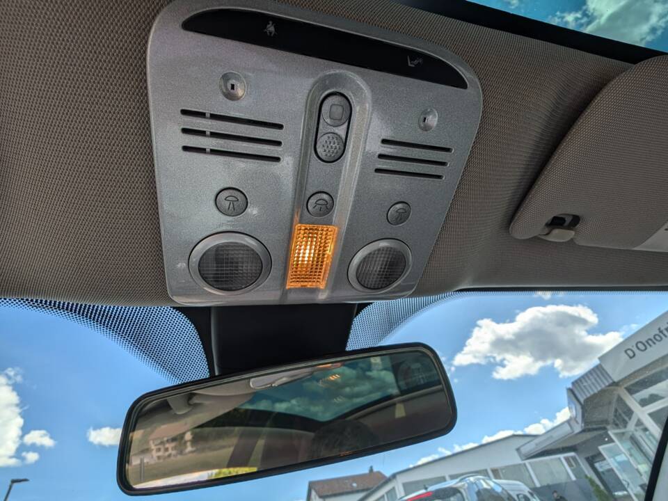 Image 17/35 of Alfa Romeo Brera 2.2 JTS (2006)