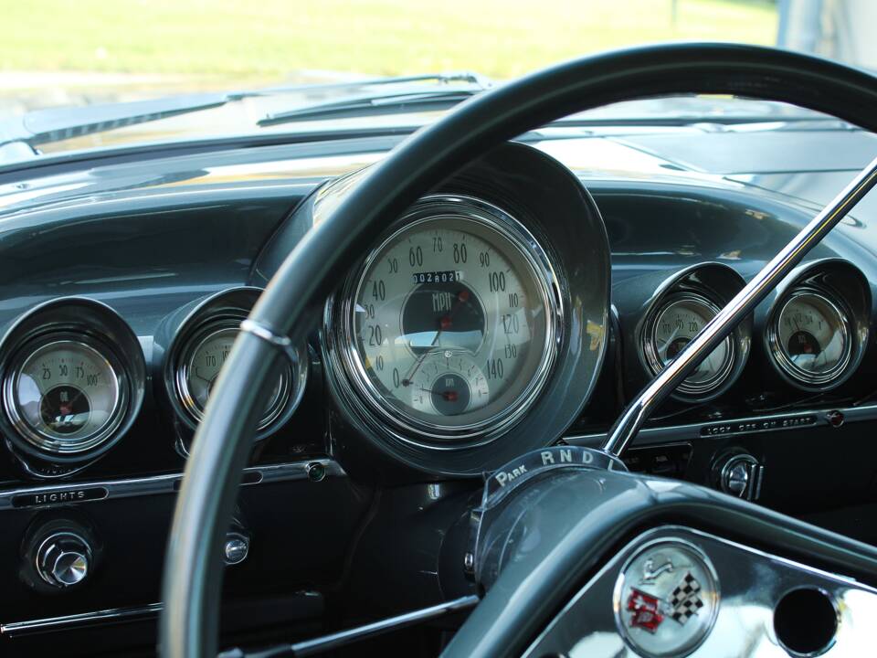 Bild 21/39 von Chevrolet Impala Sport Coupe (1959)