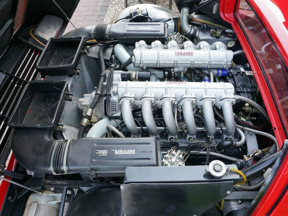 Bild 45/50 von Ferrari 512 BBi (1983)