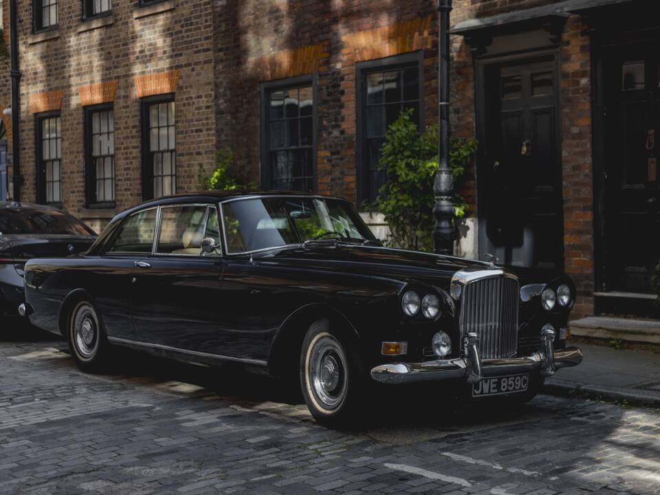 Immagine 15/30 di Bentley S 3 Continental (1965)