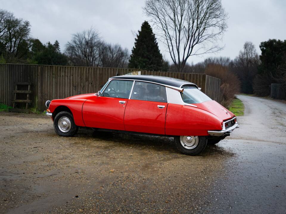 Image 10/24 de Citroën DS 20 A (1973)