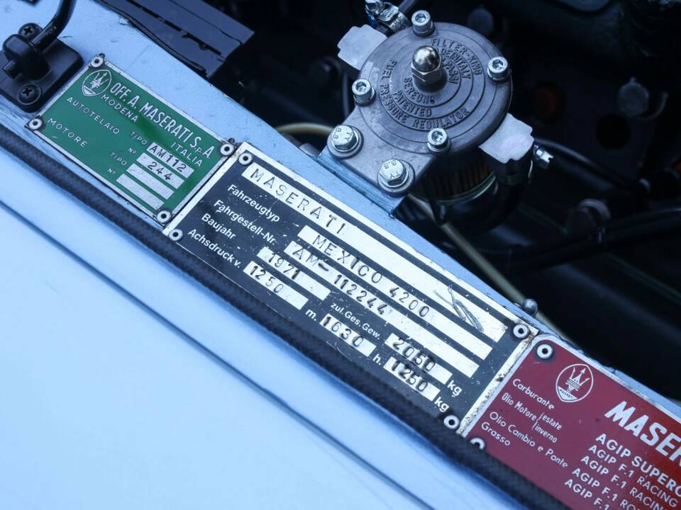 Bild 42/50 von Maserati Mexico 4200 (1968)
