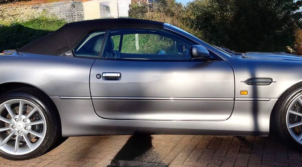 Image 4/5 of Aston Martin DB 7 Vantage Volante (2001)