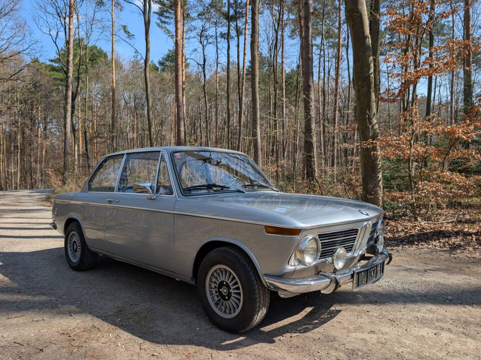 Image 2/41 of BMW 2002 (1968)