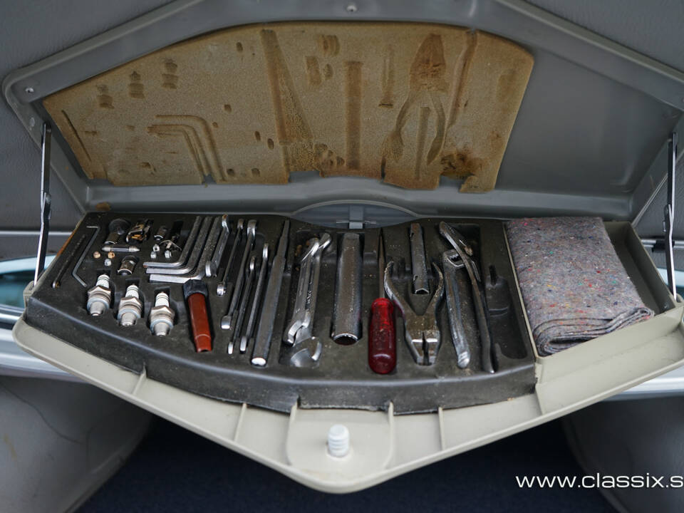 Bild 15/29 von BMW 3,0 CSi (1972)