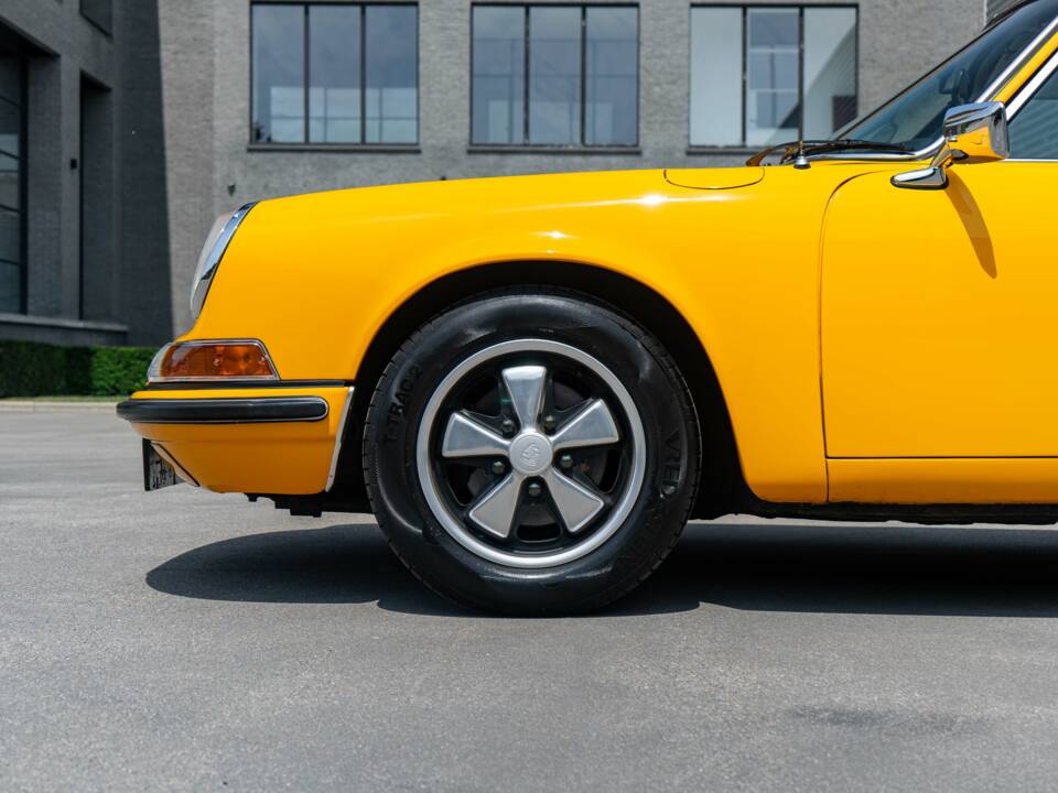 Bild 3/29 von Porsche 911 2.4 E &quot;Ölklappe&quot; (1972)