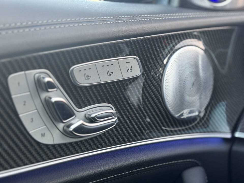 Bild 16/47 von Mercedes-Benz AMG E 63 S 4MATIC+ (2018)
