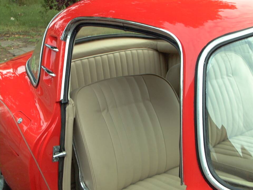 Image 3/11 of DKW Monza 3=6 (1957)