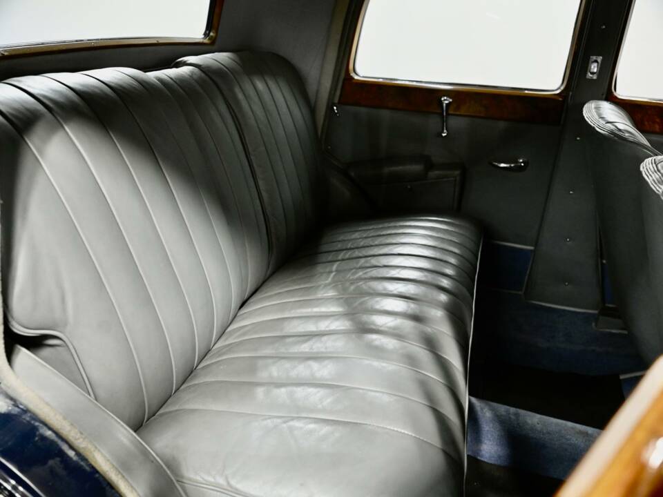 Obraz 25/50 pojazdu Rolls-Royce 20/25 HP Sport Saloon (1934)