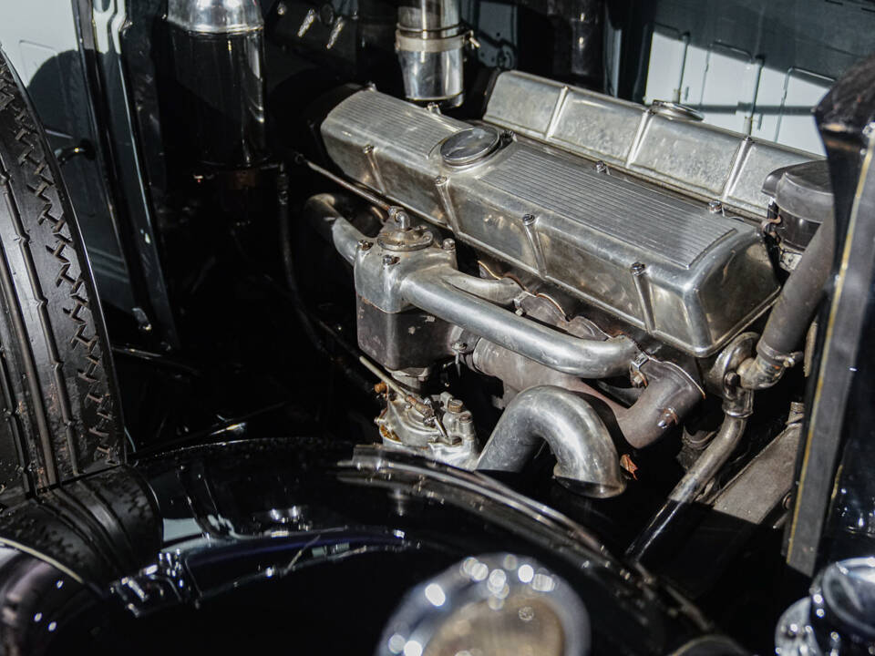 Bild 10/12 von Cadillac V16 452 Dual Cowl Phaeton (1930)
