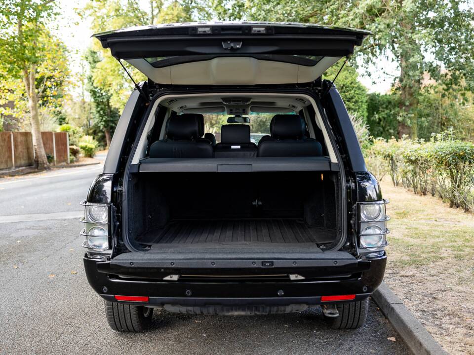 Image 9/50 de Land Rover Range Rover Vogue TDV8 (2009)