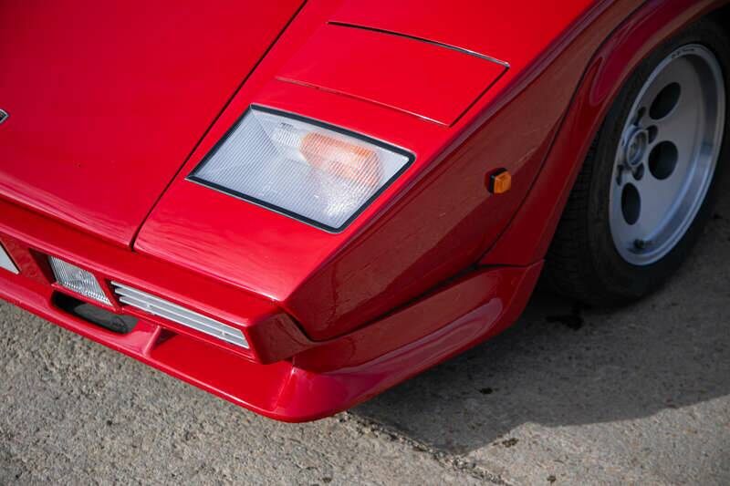 Afbeelding 44/47 van Lamborghini Countach LP 500 S (1983)