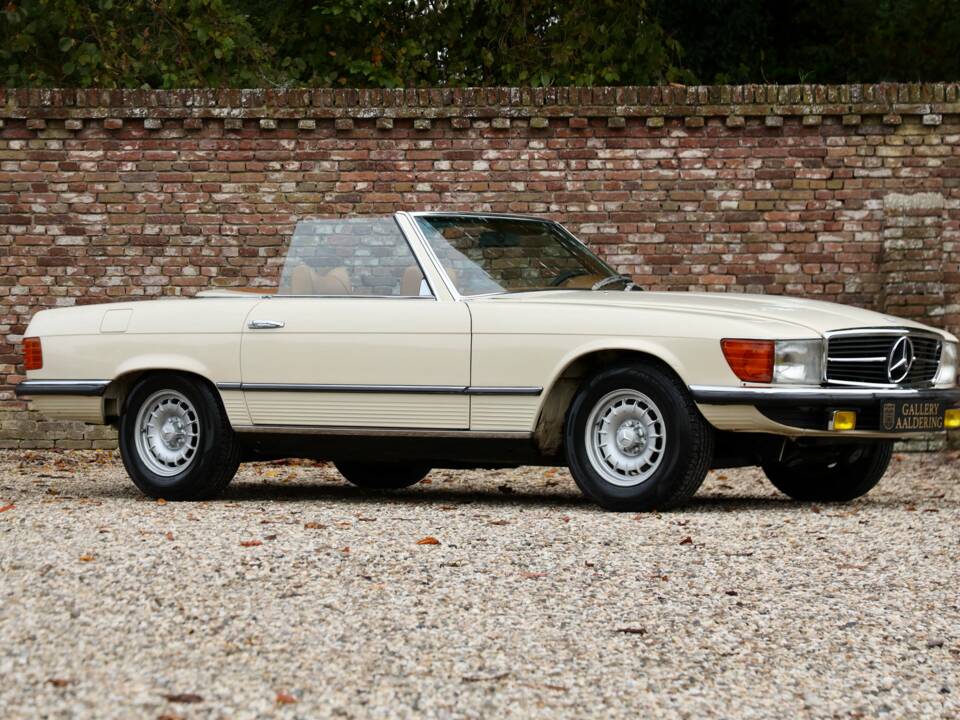 Imagen 40/50 de Mercedes-Benz 280 SL (1976)