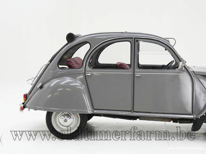 Image 14/15 of Citroën 2 CV 6 (1982)