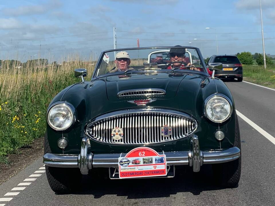 Image 1/11 of Austin-Healey 3000 Mk II (BJ7) (1962)