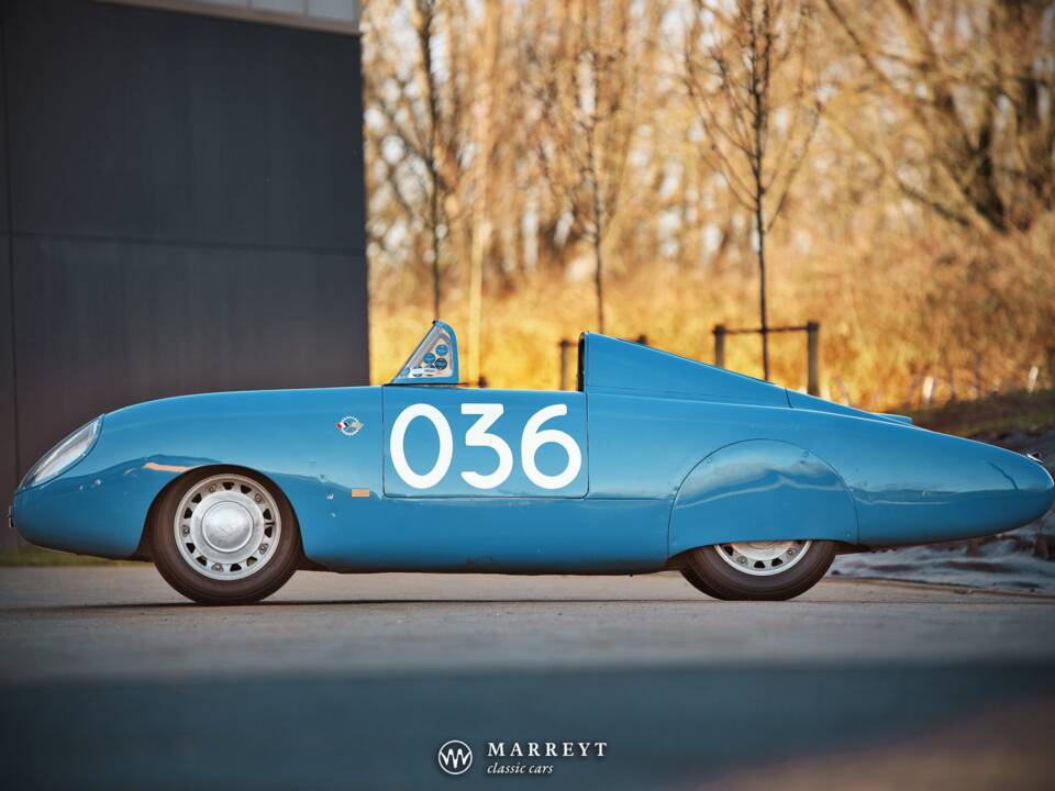 Image 6/43 of Autobleu 750 MM (1954)