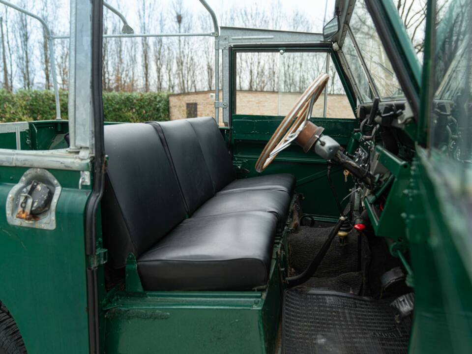 Bild 28/50 von Land Rover 88 (1978)