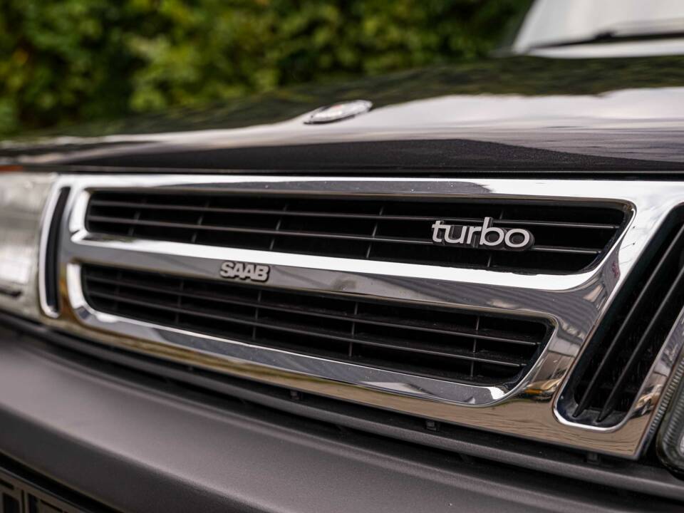 Image 7/89 of Saab 900 Turbo S 16V (1993)