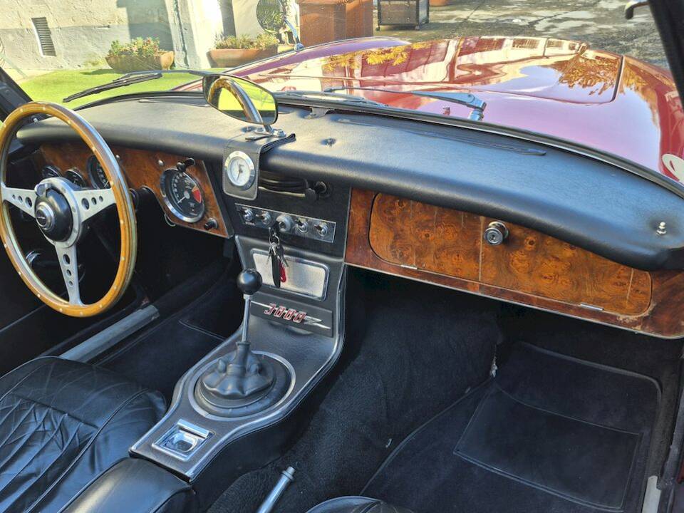 Imagen 30/53 de Austin-Healey 3000 Mk III (BJ8) (1965)