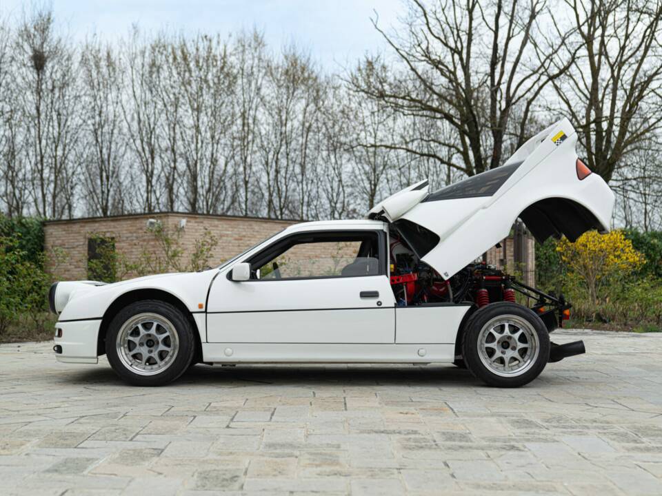 Bild 6/50 von Ford RS200 (1987)