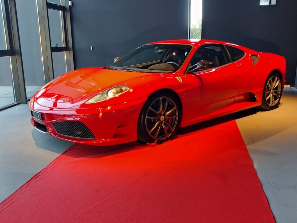 Image 3/9 de Ferrari 430 Scuderia (2009)