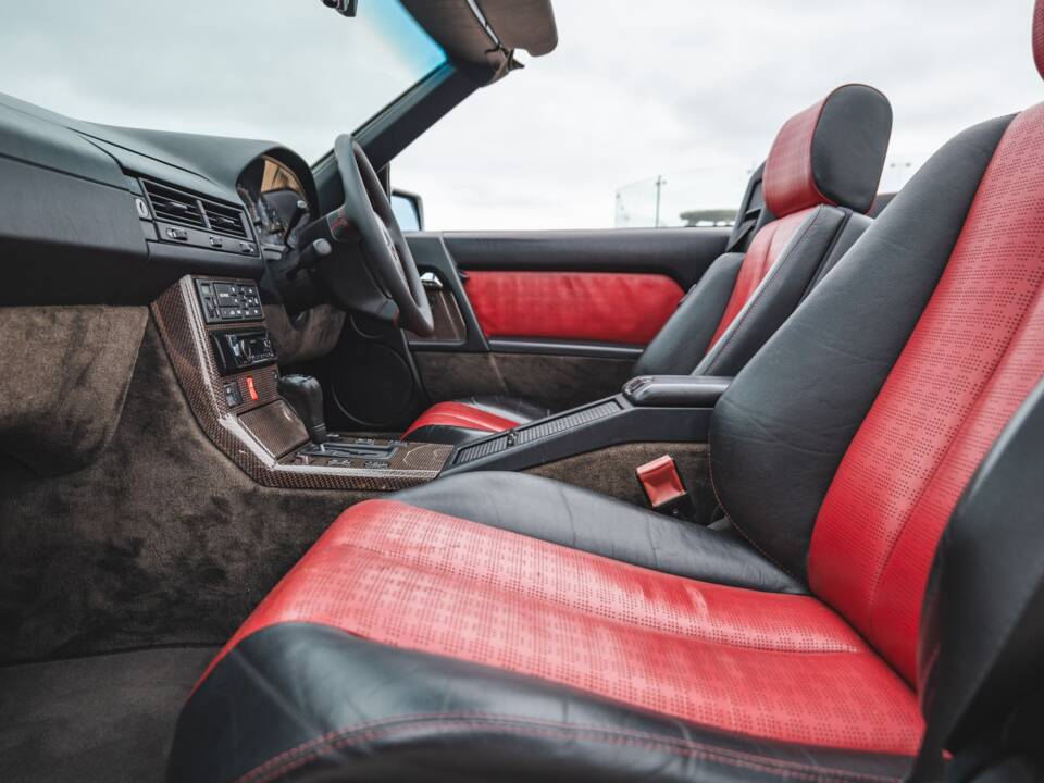 Immagine 36/42 di Mercedes-Benz SL 320 (1995)