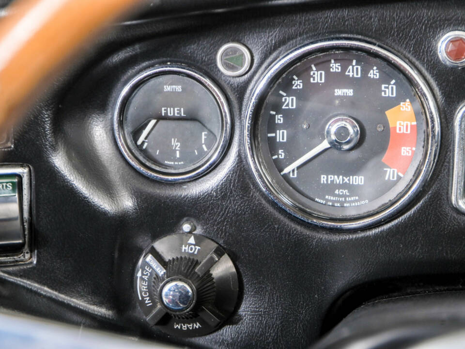 Bild 16/50 von MG MGB (1971)