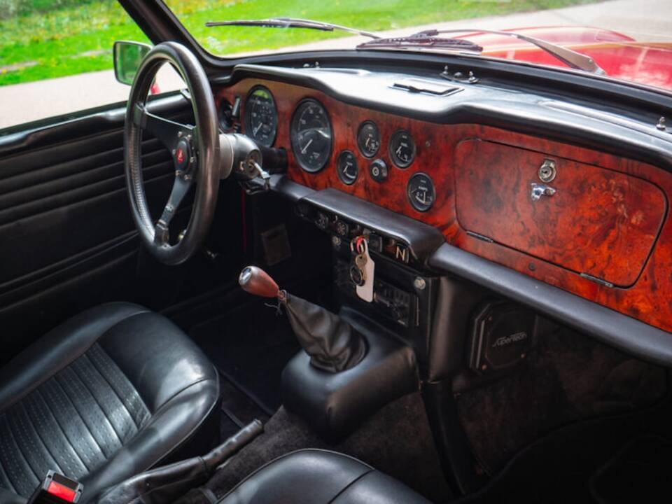 Bild 30/47 von Triumph TR 6 PI (1969)