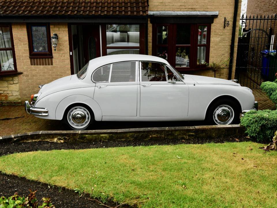 Afbeelding 4/24 van Jaguar Mk II 2.4 (1960)