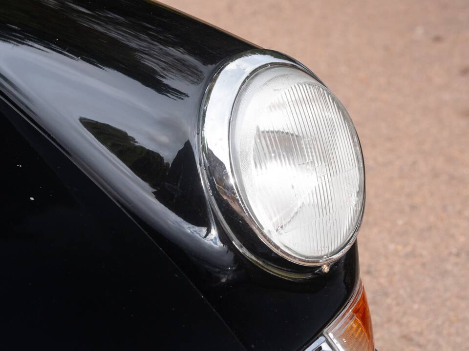 Bild 13/50 von Porsche 911 Carrera 3.2 (1988)