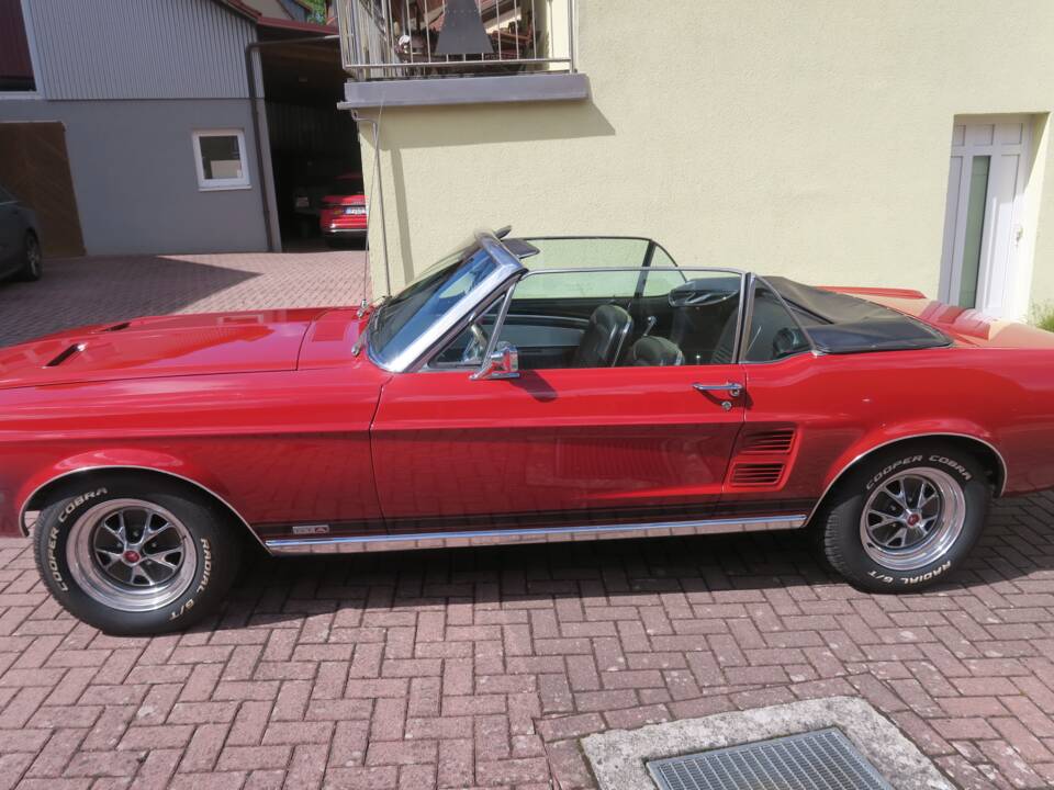 Image 8/39 of Ford Mustang 390 GTA (1967)