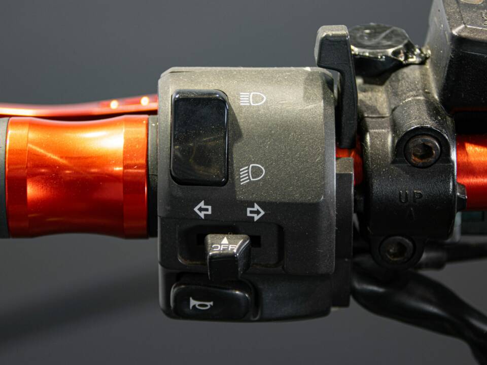 Bild 16/50 von Kawasaki DUMMY (2000)