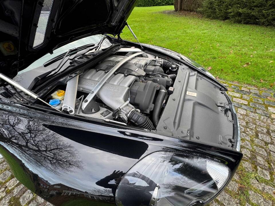 Bild 35/38 von Aston Martin DB 9 Volante (2008)